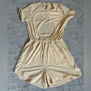 Lululemon Lightweight High neck Romper size 8